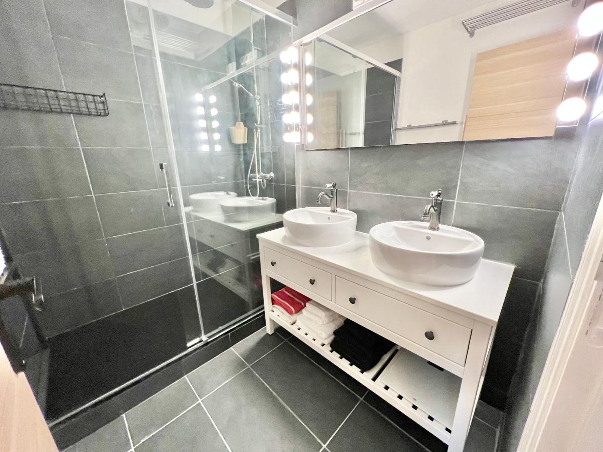 Apartment Parisnicostay - Cosy 4 Bedrooms Flat Seine River Dış mekan fotoğraf